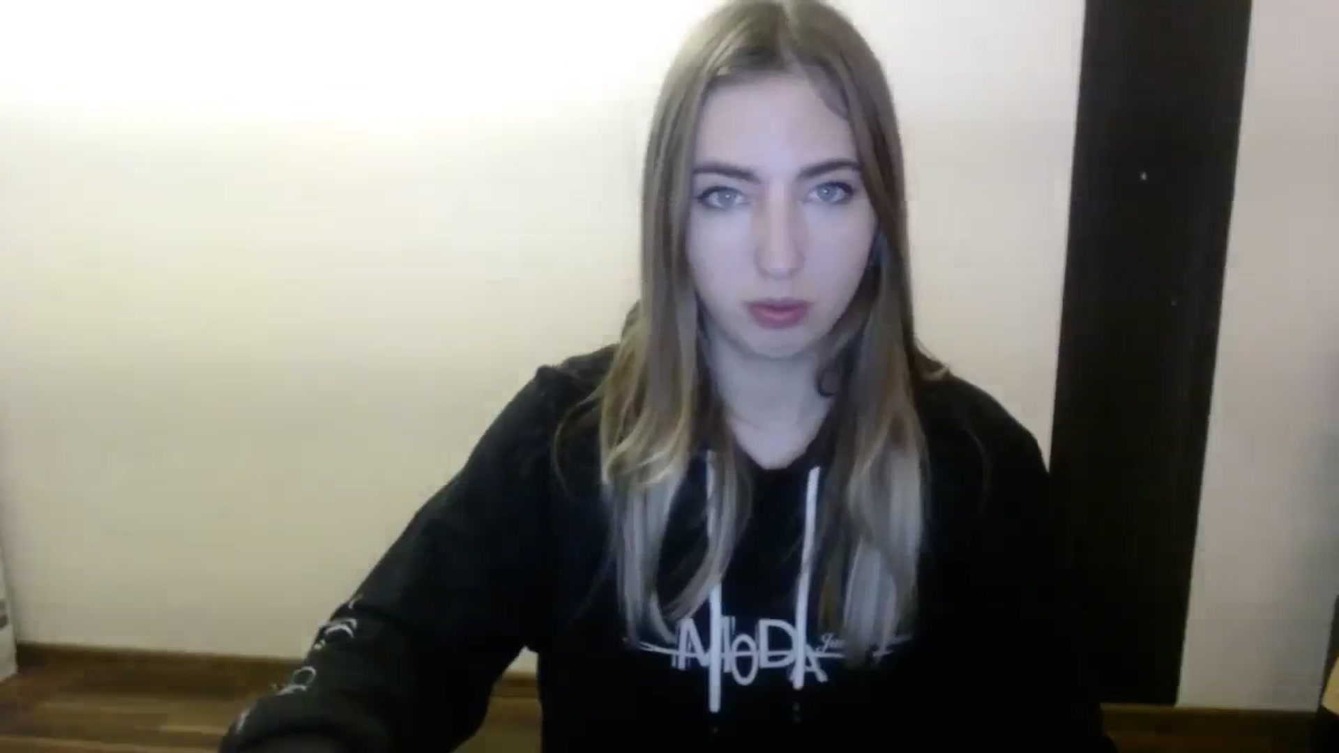 Gallery image thumbnail from Skyyyy's myfreecams stream on, 02/29/2024, 17:52 image 10 of 20