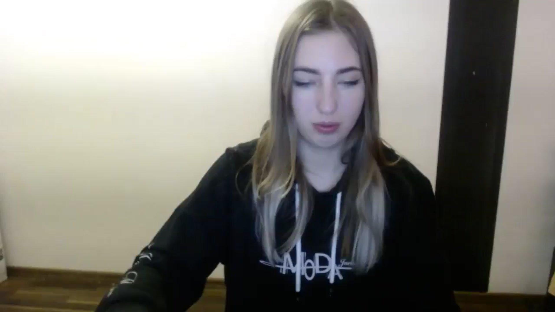 Gallery image thumbnail from Skyyyy's myfreecams stream on, 02/29/2024, 17:52 image 18 of 20