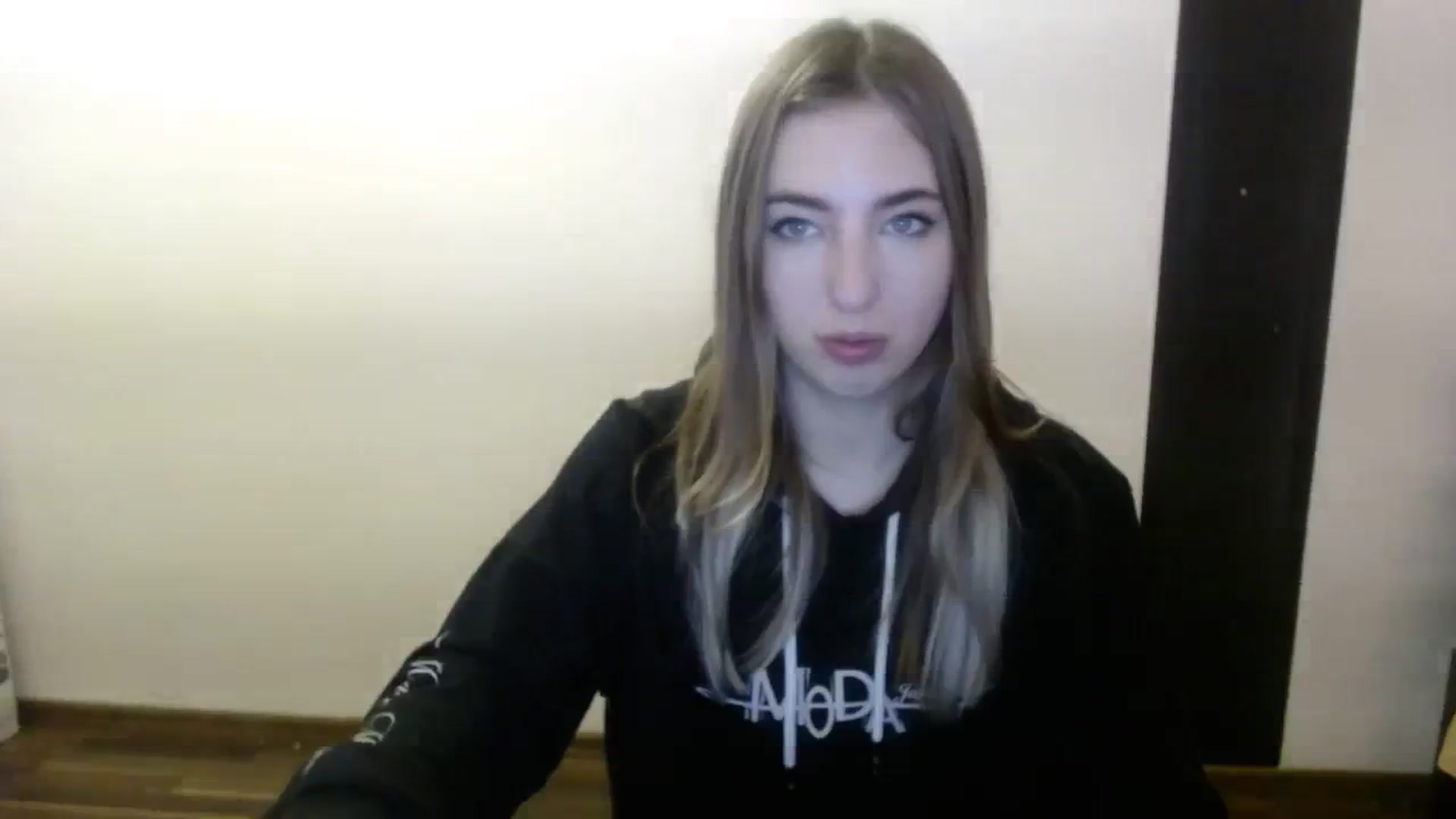 Gallery image thumbnail from Skyyyy's myfreecams stream on, 02/29/2024, 17:52 image 14 of 20