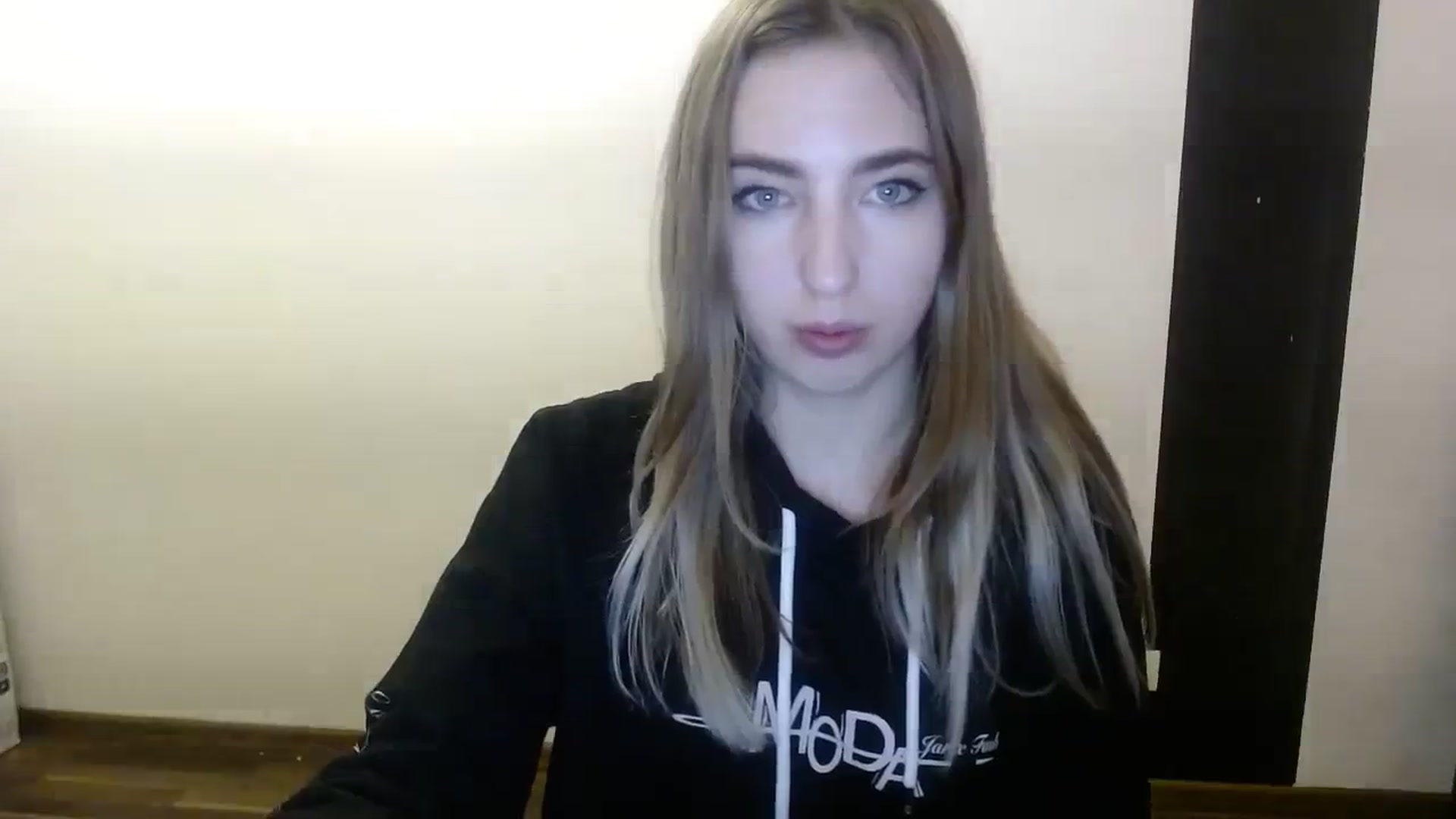 Gallery image thumbnail from Skyyyy's myfreecams stream on, 02/29/2024, 20:09 image 6 of 20