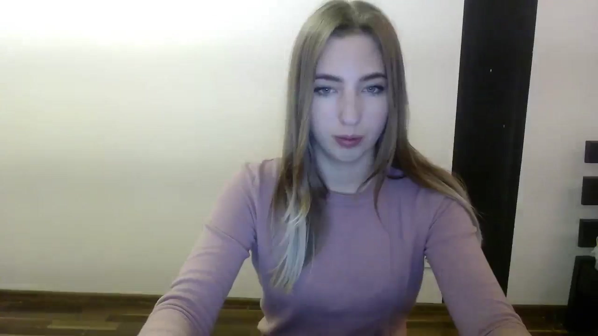 Gallery image thumbnail from Skyyyy's myfreecams stream on, 03/01/2024, 20:03 image 11 of 20