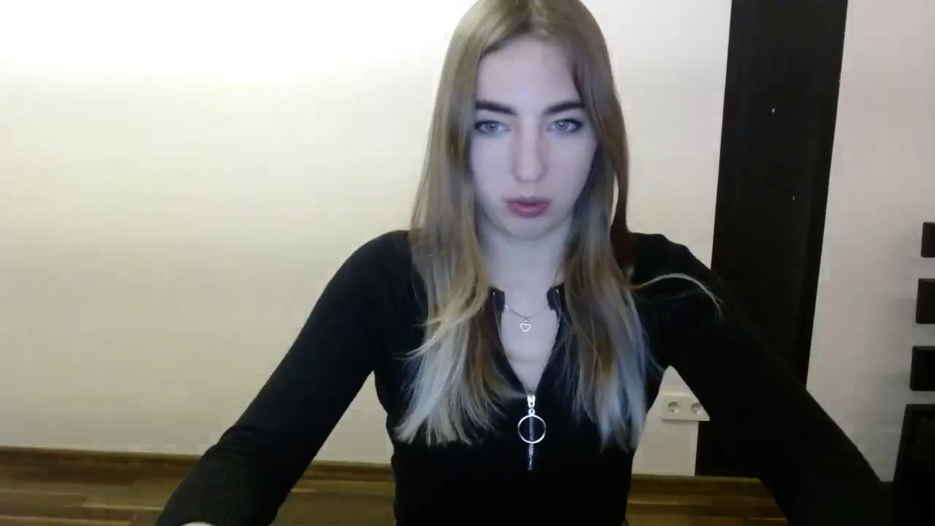 Gallery image thumbnail from Skyyyy's myfreecams stream on, 03/05/2024, 18:11 image 16 of 20