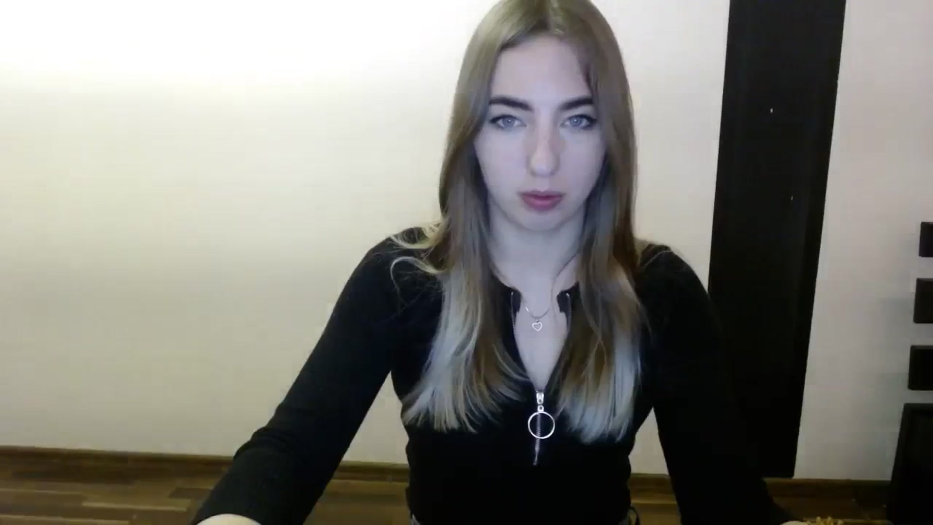 Gallery image thumbnail from Skyyyy's myfreecams stream on, 03/05/2024, 18:11 image 8 of 20