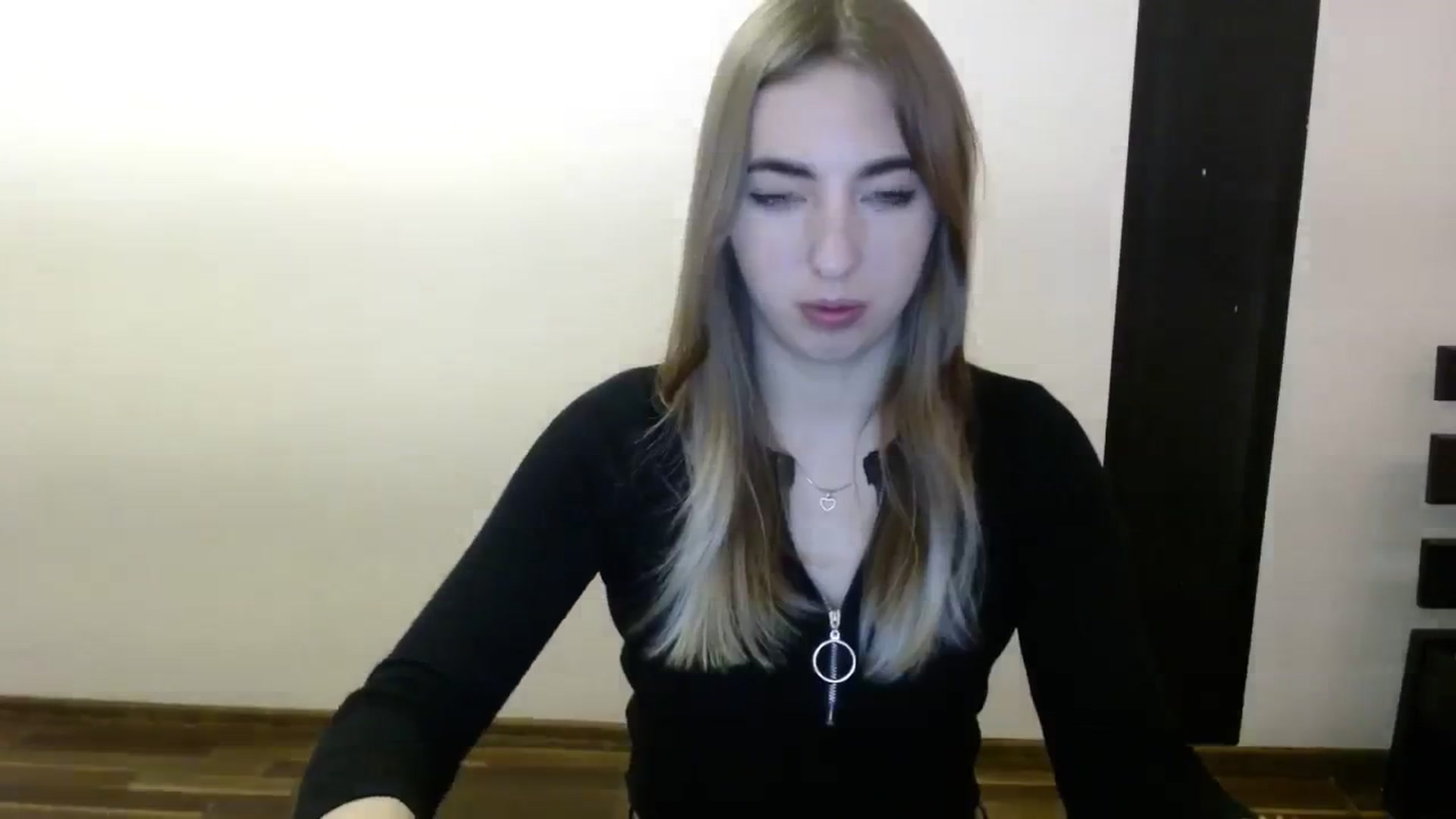 Gallery image thumbnail from Skyyyy's myfreecams stream on, 03/05/2024, 18:11 image 18 of 20