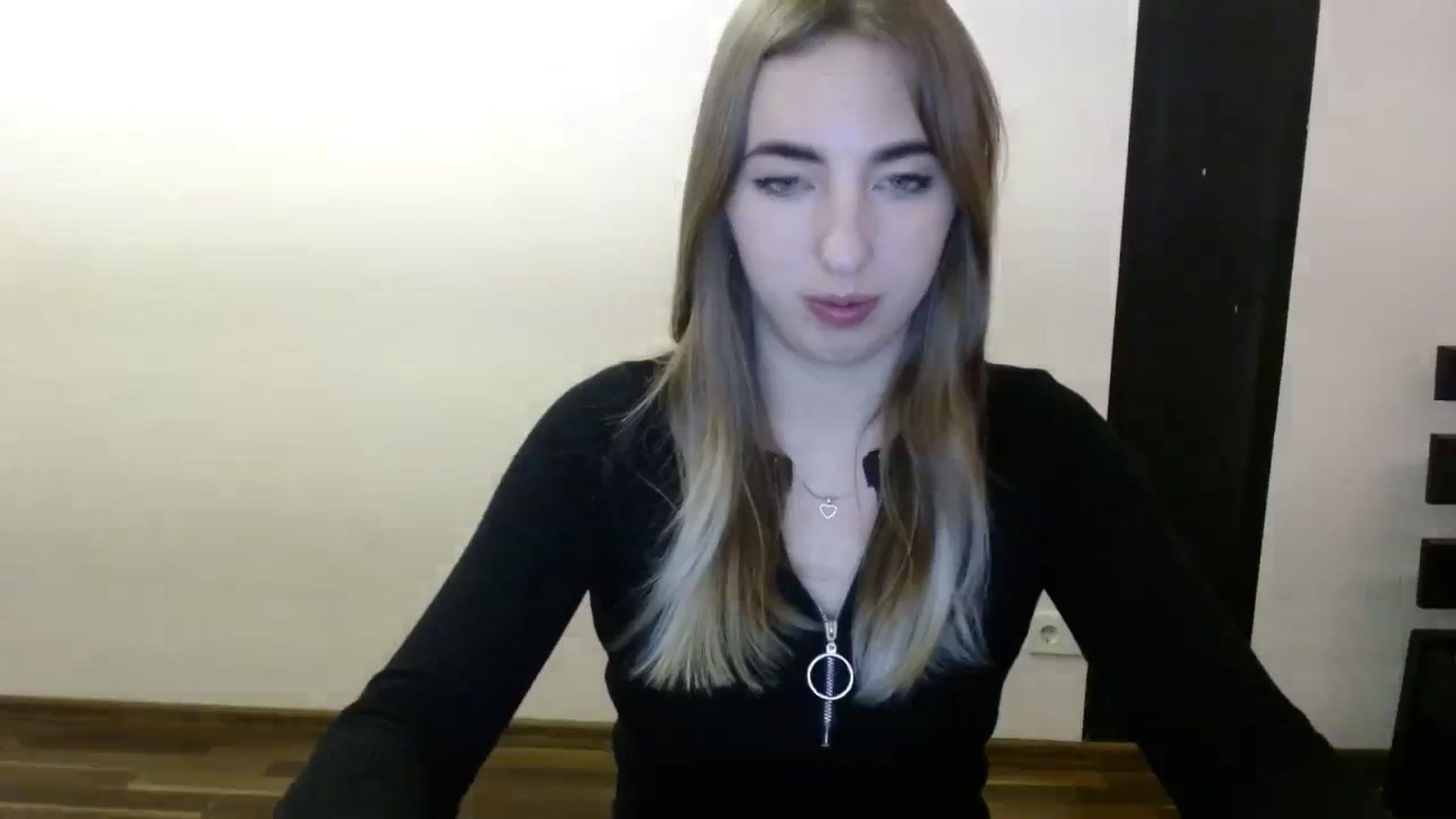 Gallery image thumbnail from Skyyyy's myfreecams stream on, 03/05/2024, 18:11 image 17 of 20