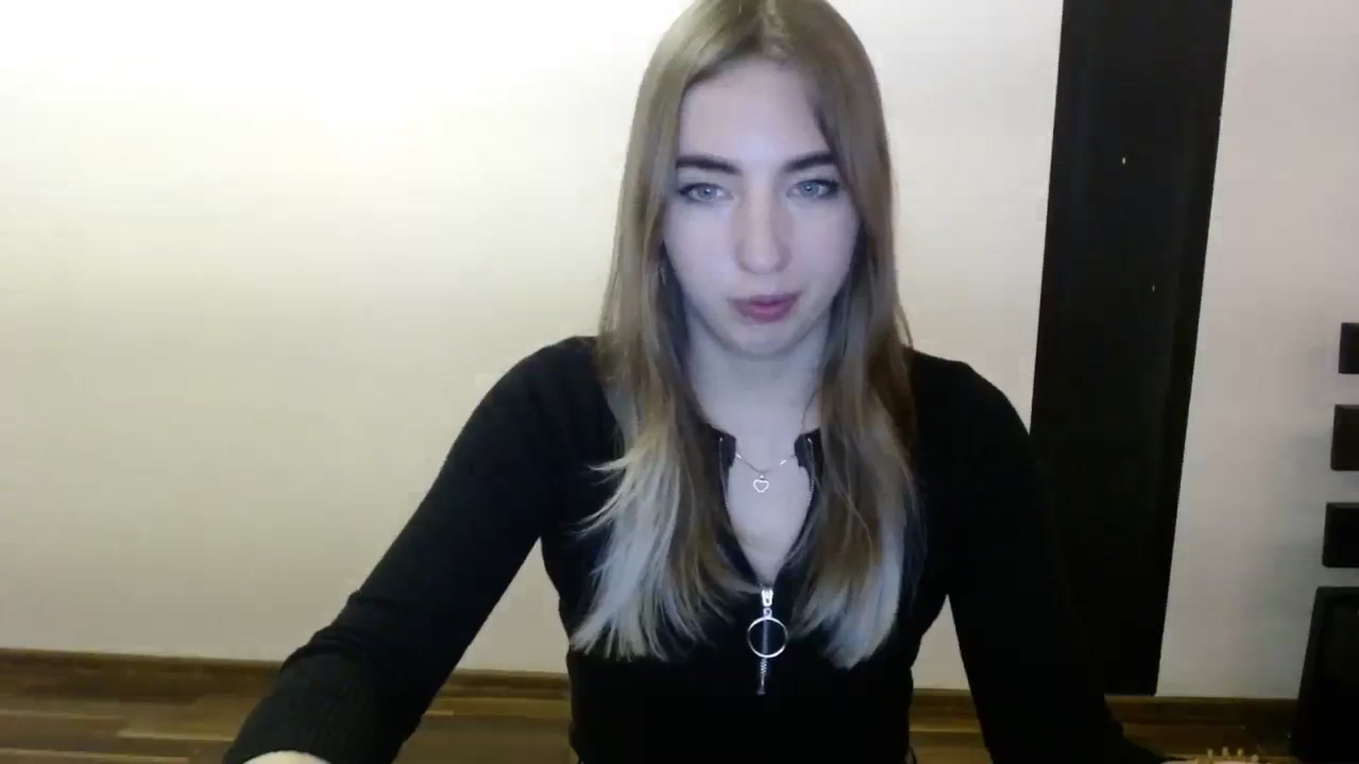 Gallery image thumbnail from Skyyyy's myfreecams stream on, 03/05/2024, 18:11 image 14 of 20