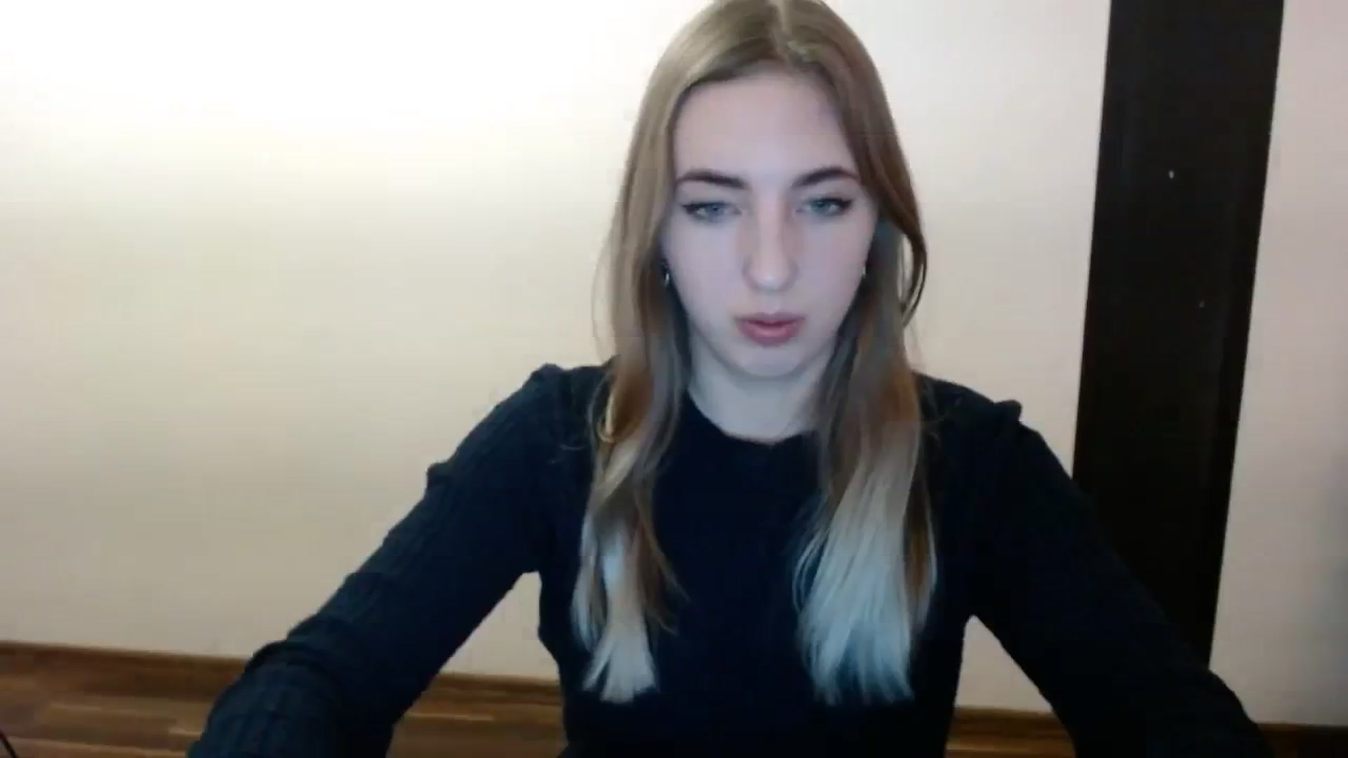 Gallery image thumbnail from Skyyyy's myfreecams stream on, 03/06/2024, 18:30 image 12 of 20