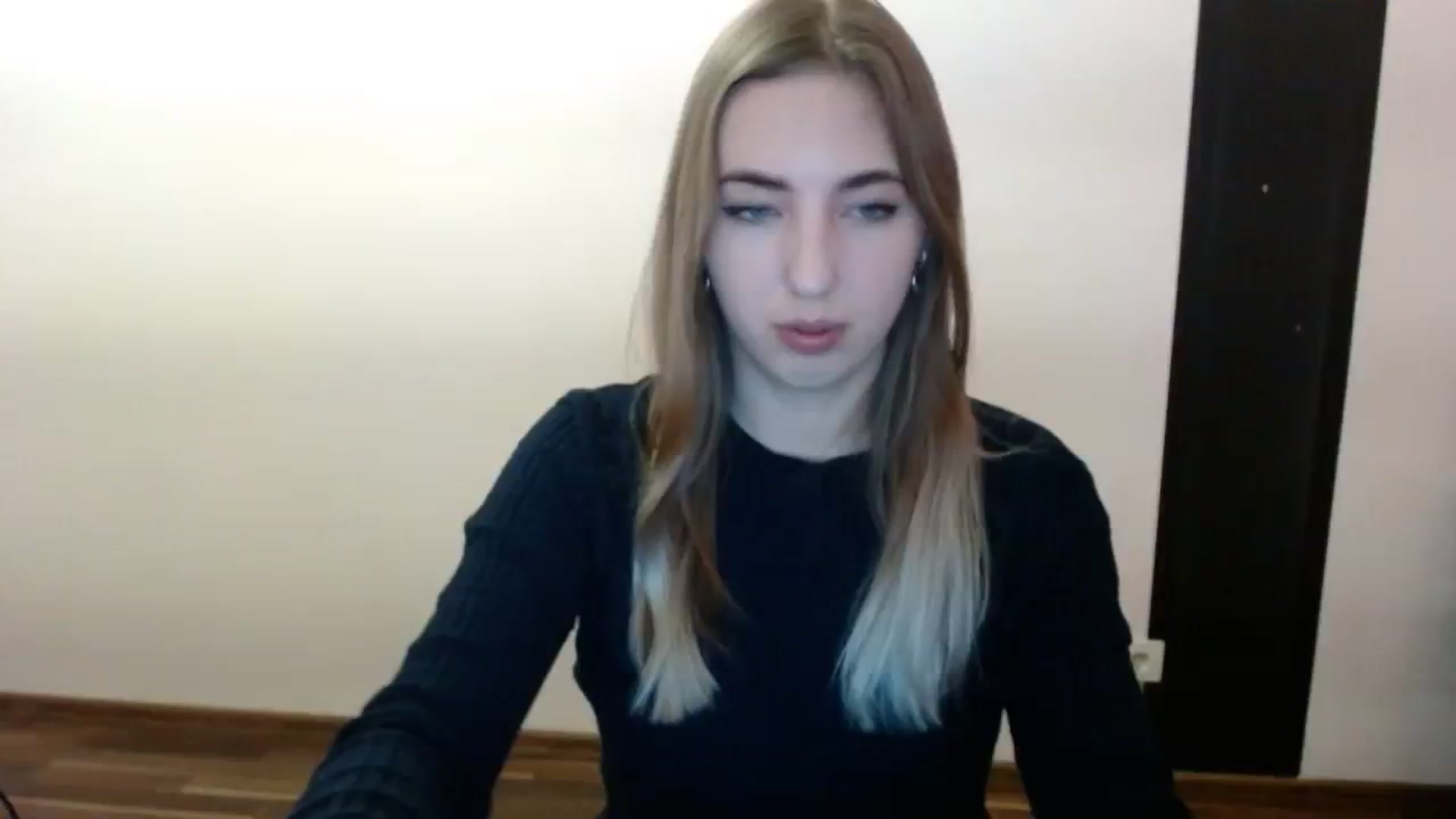 Gallery image thumbnail from Skyyyy's myfreecams stream on, 03/06/2024, 18:30 image 18 of 20