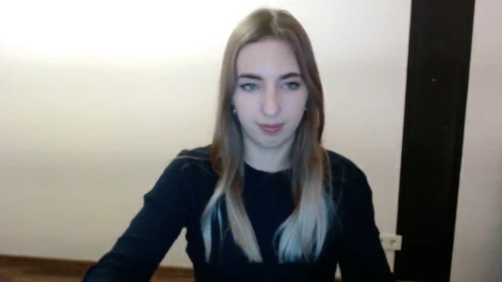 Gallery image thumbnail from Skyyyy's myfreecams stream on, 03/06/2024, 18:48 image 14 of 20