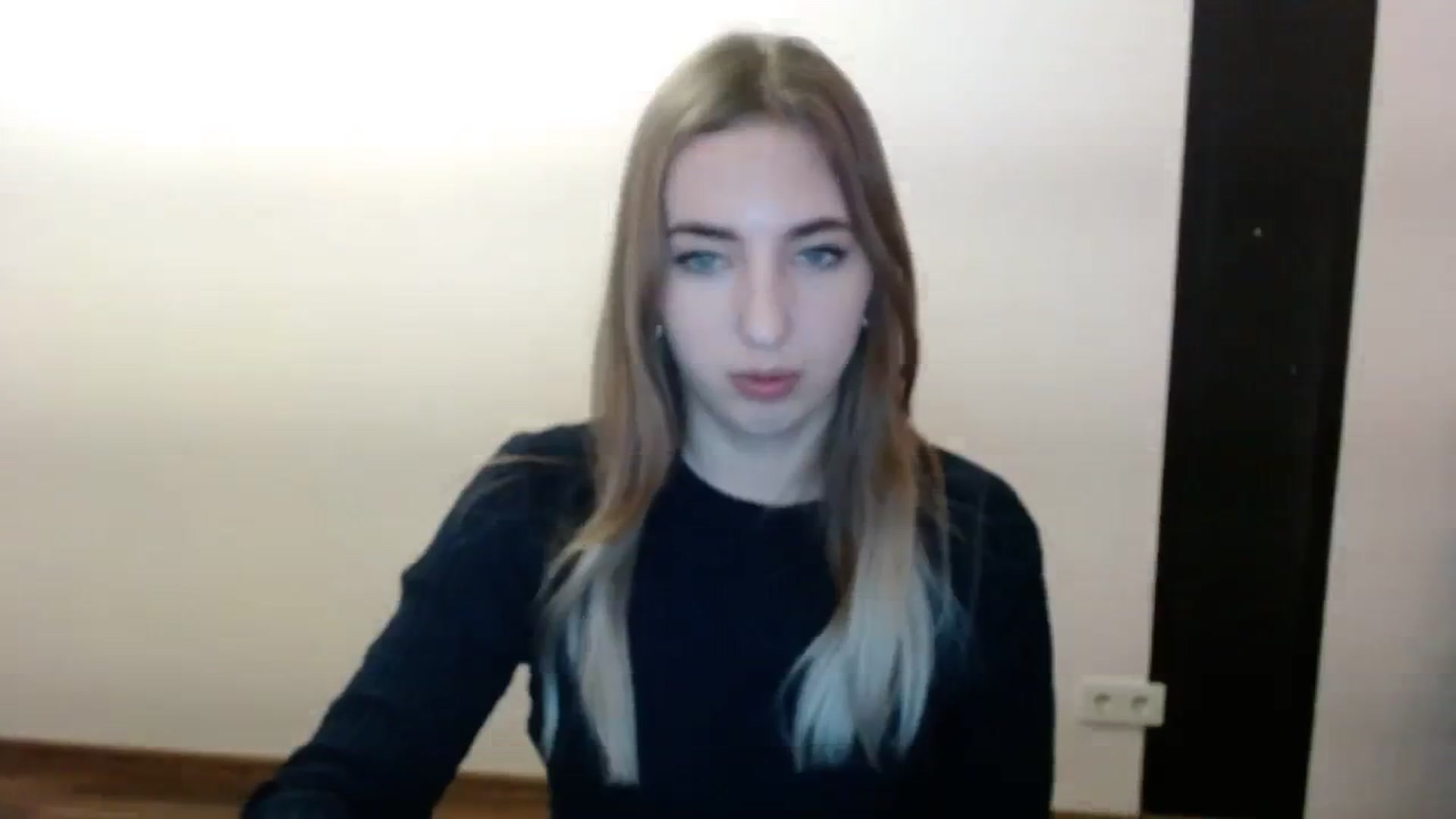 Gallery image thumbnail from Skyyyy's myfreecams stream on, 03/06/2024, 18:48 image 12 of 20
