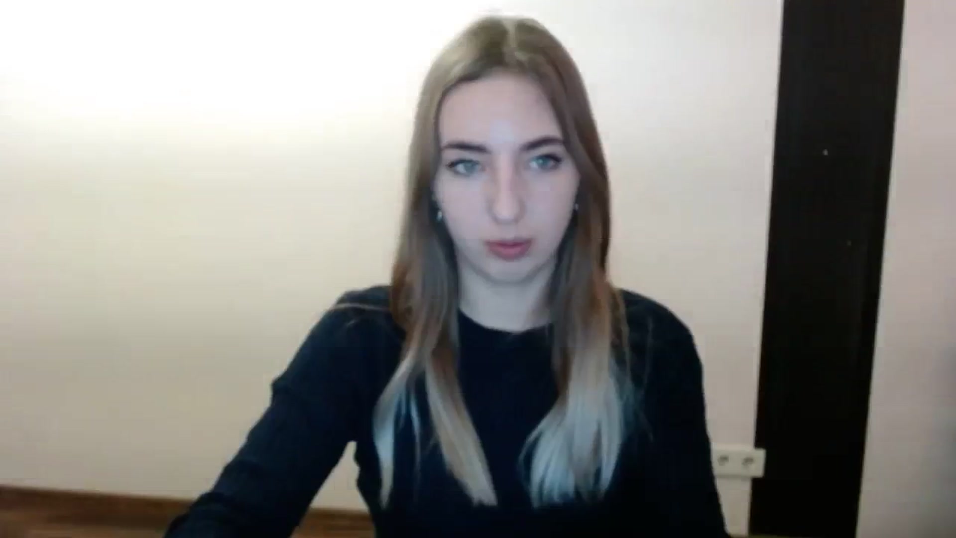 Gallery image thumbnail from Skyyyy's myfreecams stream on, 03/06/2024, 18:48 image 13 of 20