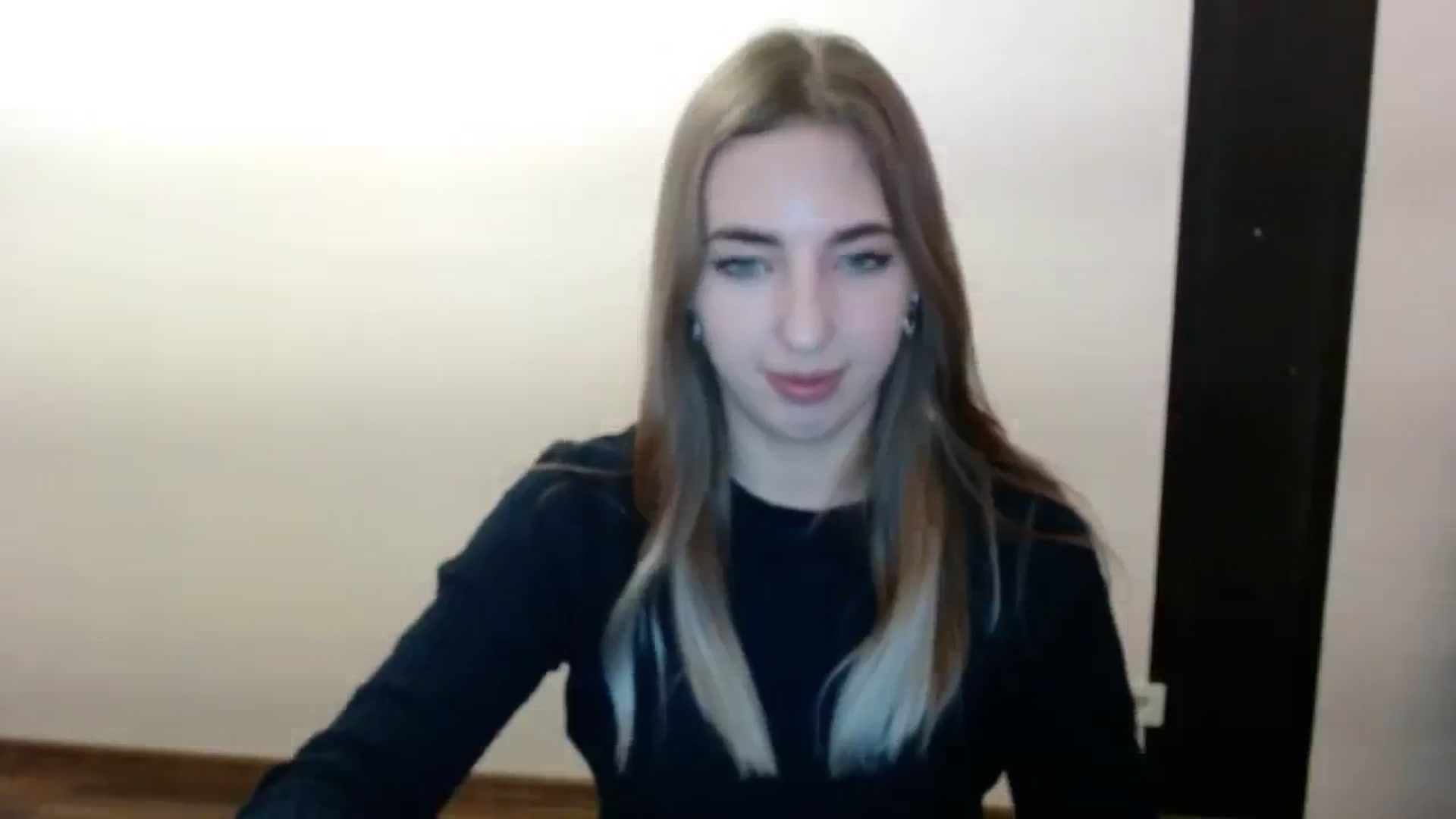 Gallery image thumbnail from Skyyyy's myfreecams stream on, 03/06/2024, 18:48 image 16 of 20