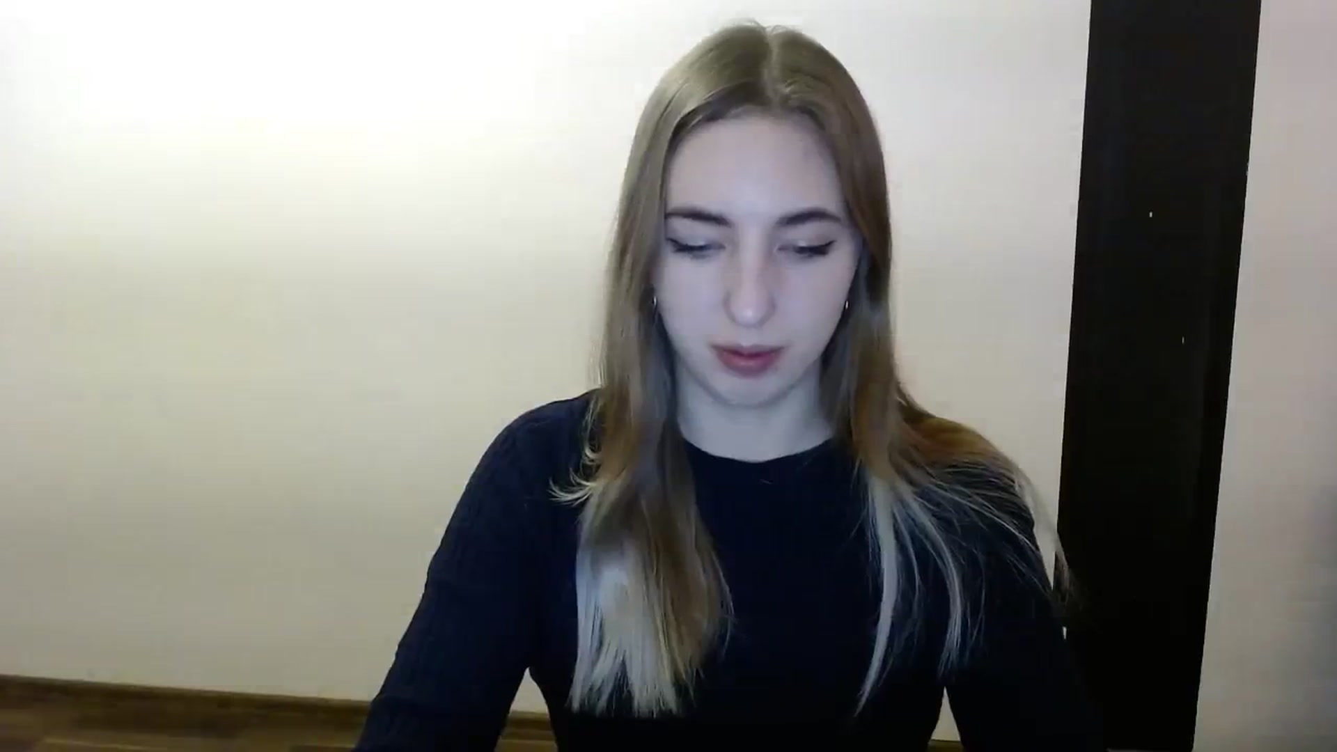 Gallery image thumbnail from Skyyyy's myfreecams stream on, 03/06/2024, 19:23 image 9 of 20