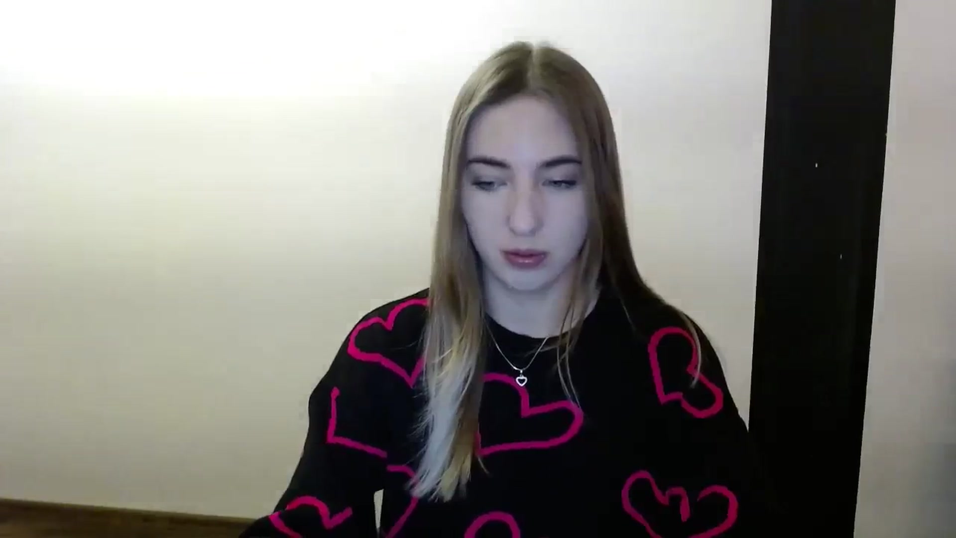 Gallery image thumbnail from Skyyyy's myfreecams stream on, 03/07/2024, 17:25 image 19 of 20