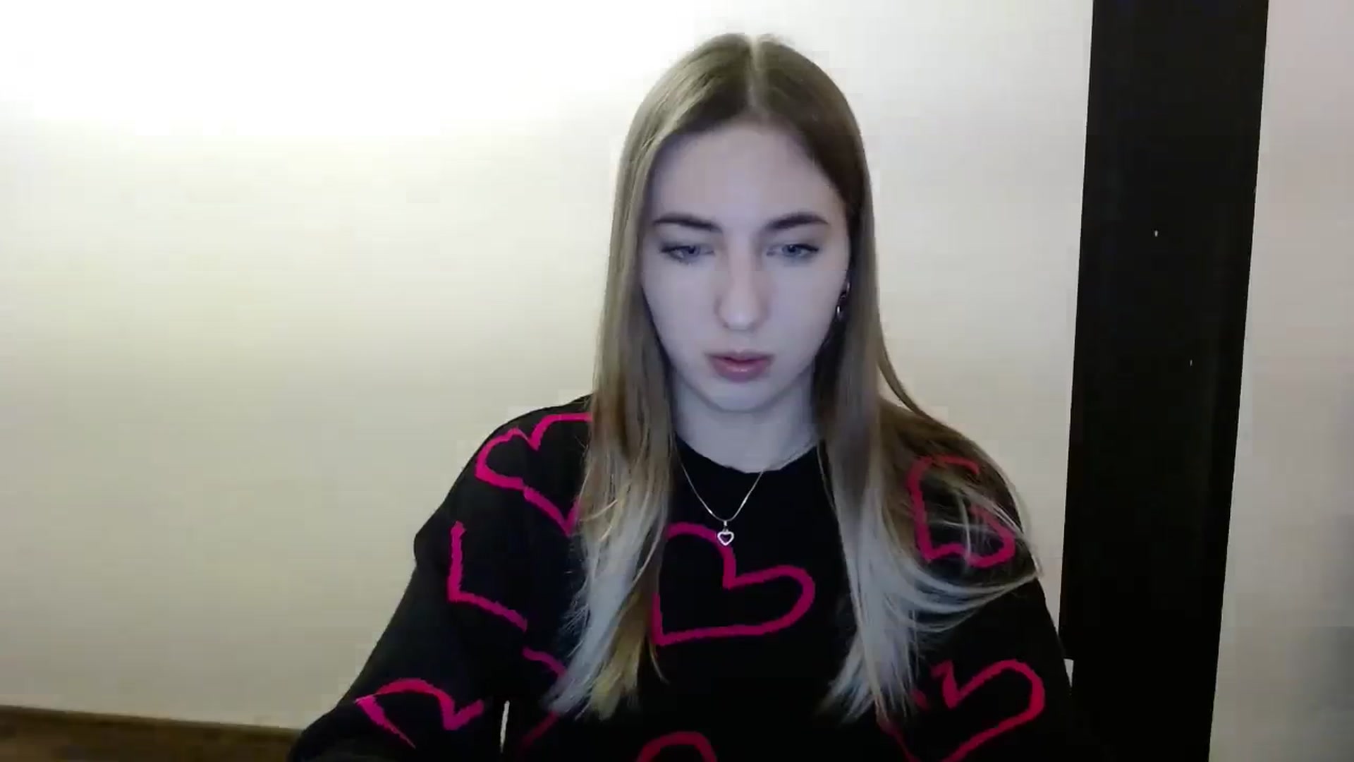 Gallery image thumbnail from Skyyyy's myfreecams stream on, 03/07/2024, 17:25 image 12 of 20