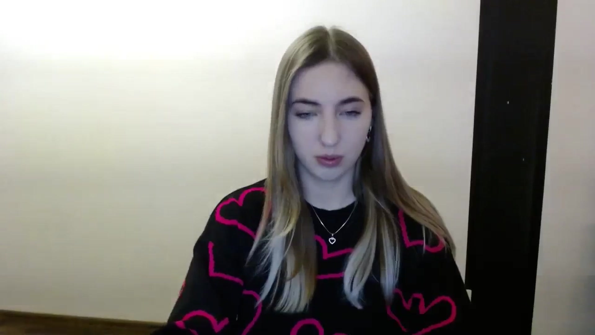 Gallery image thumbnail from Skyyyy's myfreecams stream on, 03/07/2024, 17:25 image 3 of 20