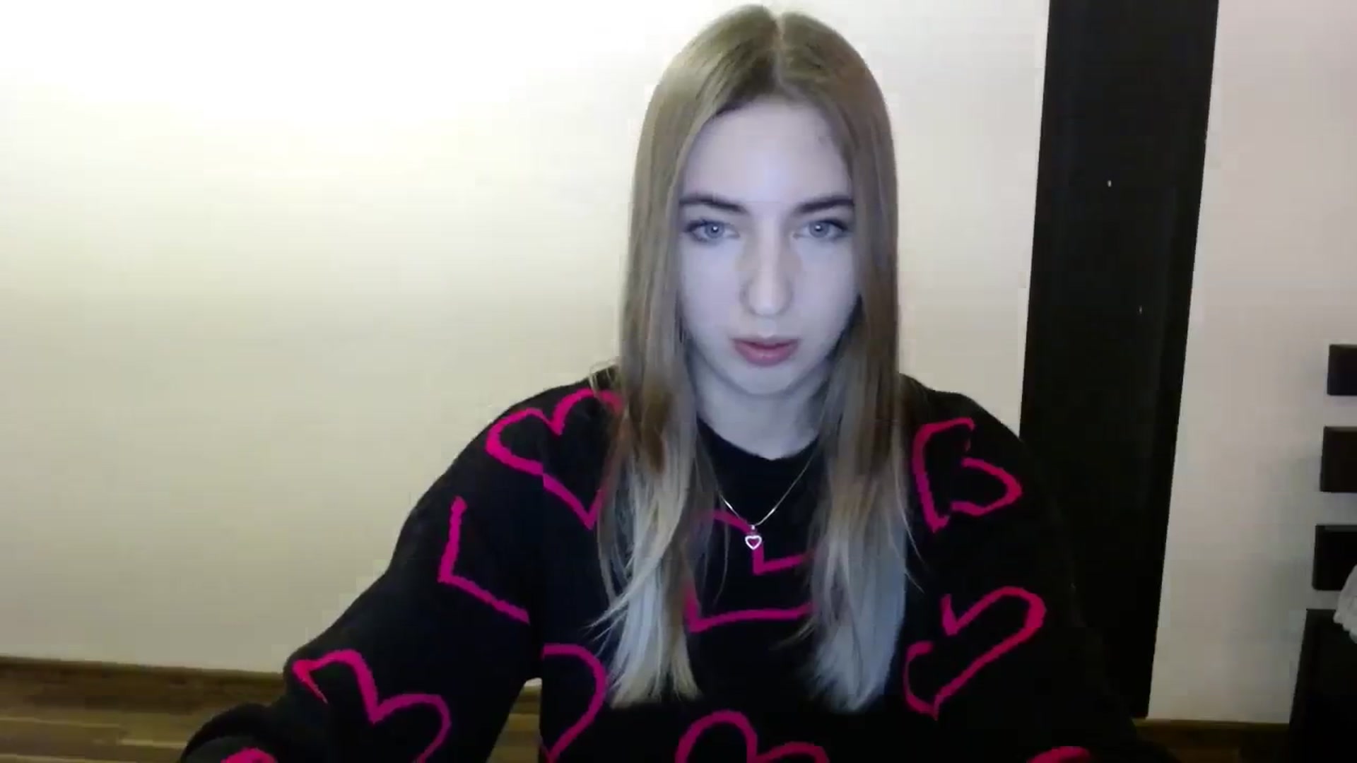 Gallery image thumbnail from Skyyyy's myfreecams stream on, 03/07/2024, 20:17 image 8 of 20