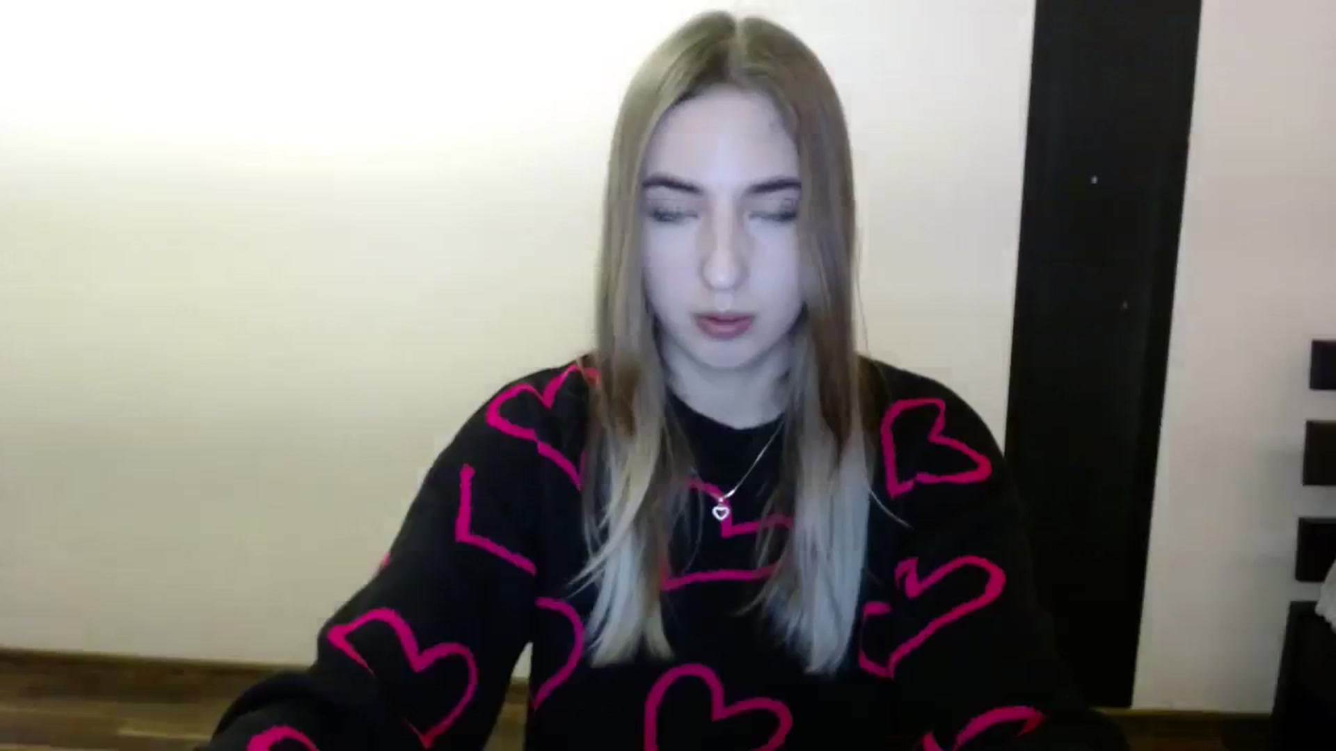Gallery image thumbnail from Skyyyy's myfreecams stream on, 03/07/2024, 20:17 image 15 of 20