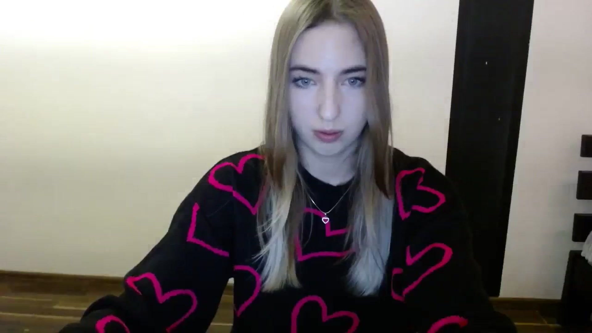 Gallery image thumbnail from Skyyyy's myfreecams stream on, 03/07/2024, 20:17 image 2 of 20