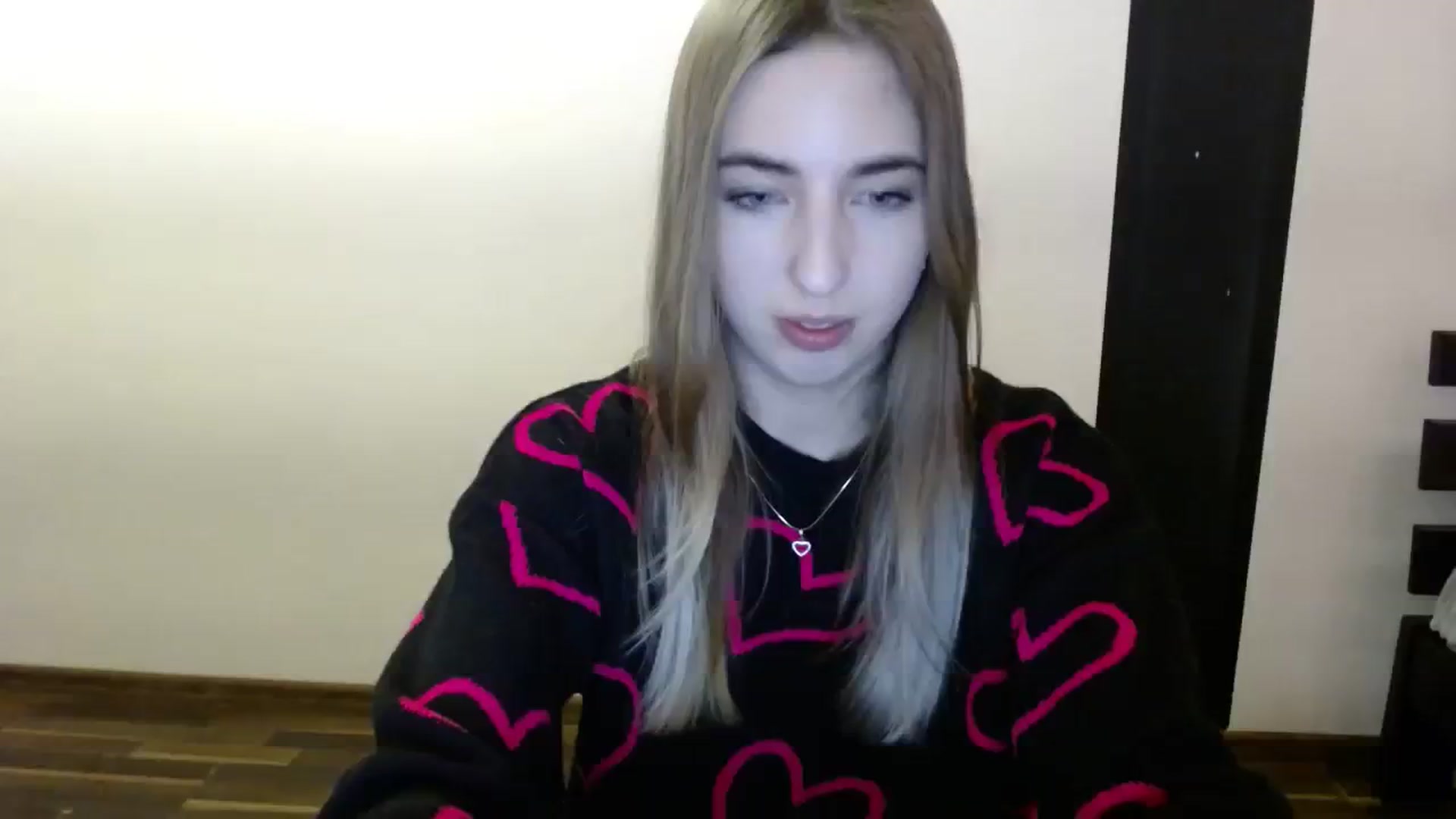 Gallery image thumbnail from Skyyyy's myfreecams stream on, 03/07/2024, 20:17 image 1 of 20