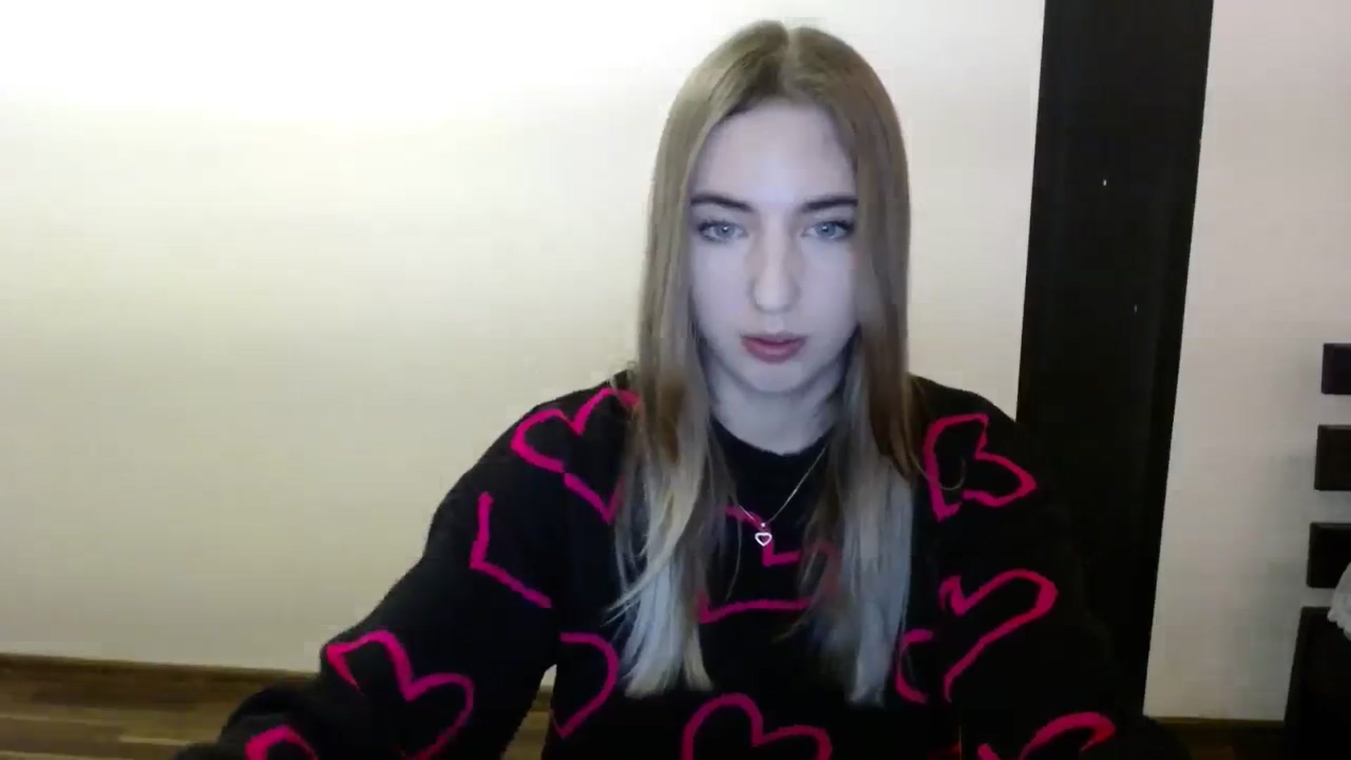 Gallery image thumbnail from Skyyyy's myfreecams stream on, 03/07/2024, 20:17 image 12 of 20