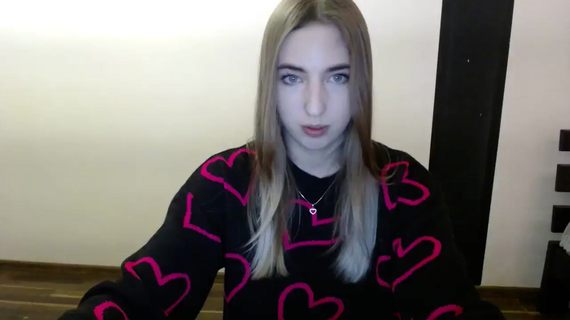 Gallery image thumbnail from Skyyyy's myfreecams stream on, 03/07/2024, 20:17 image 4 of 20
