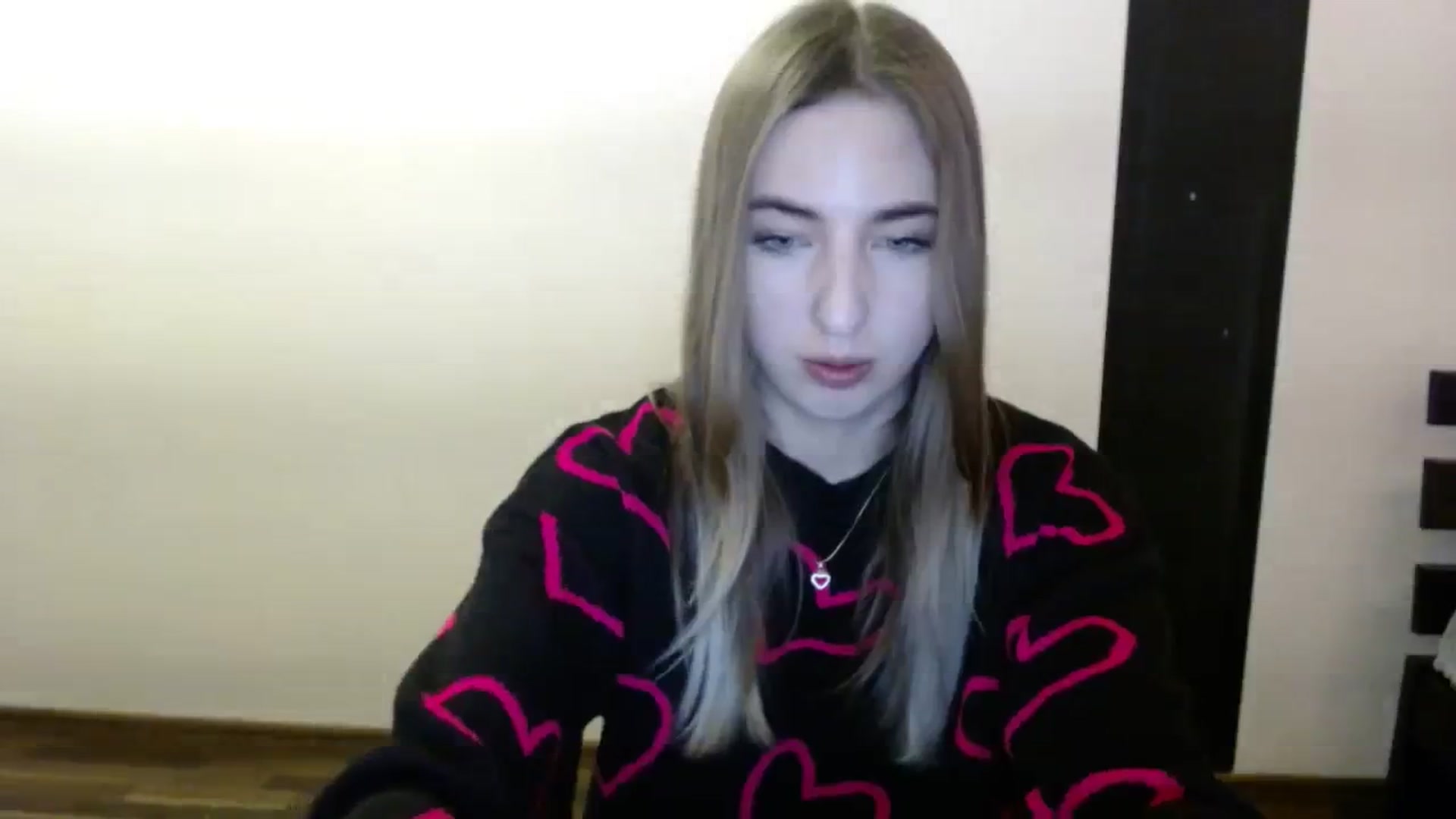 Gallery image thumbnail from Skyyyy's myfreecams stream on, 03/07/2024, 20:17 image 16 of 20