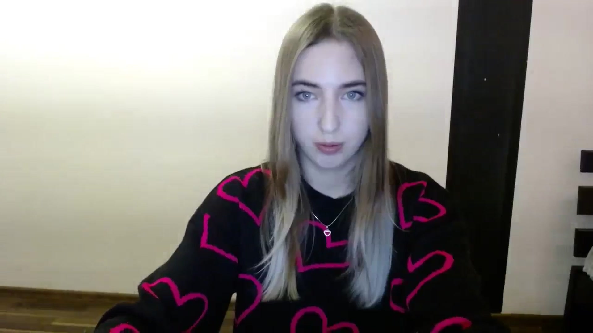 Gallery image thumbnail from Skyyyy's myfreecams stream on, 03/07/2024, 20:17 image 7 of 20