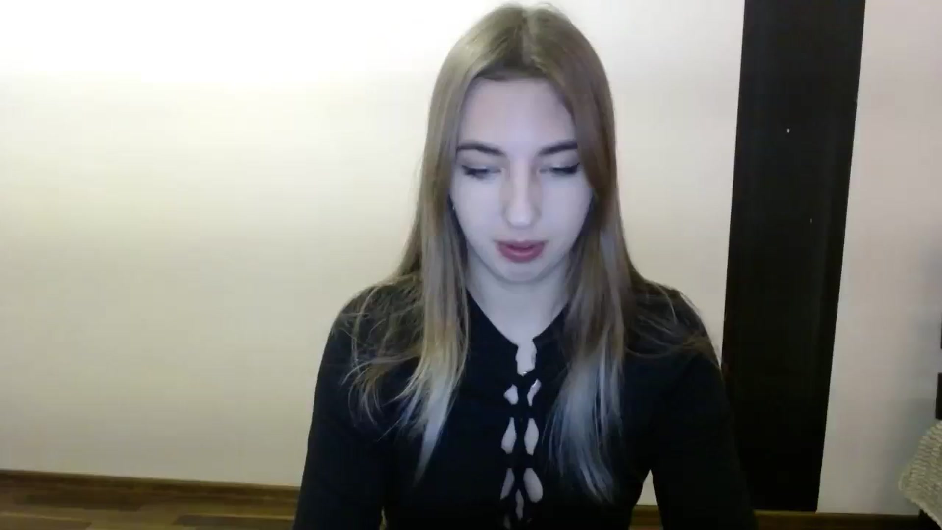 Gallery image thumbnail from Skyyyy's myfreecams stream on, 03/09/2024, 17:19 image 1 of 20
