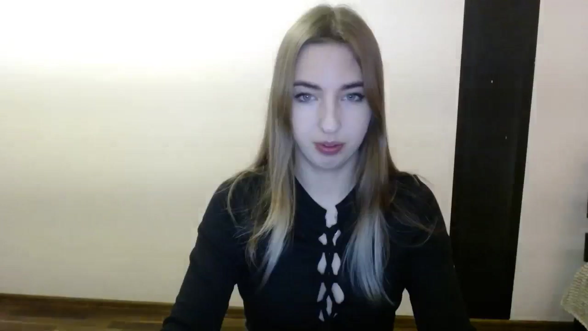 Gallery image thumbnail from Skyyyy's myfreecams stream on, 03/09/2024, 17:19 image 10 of 20