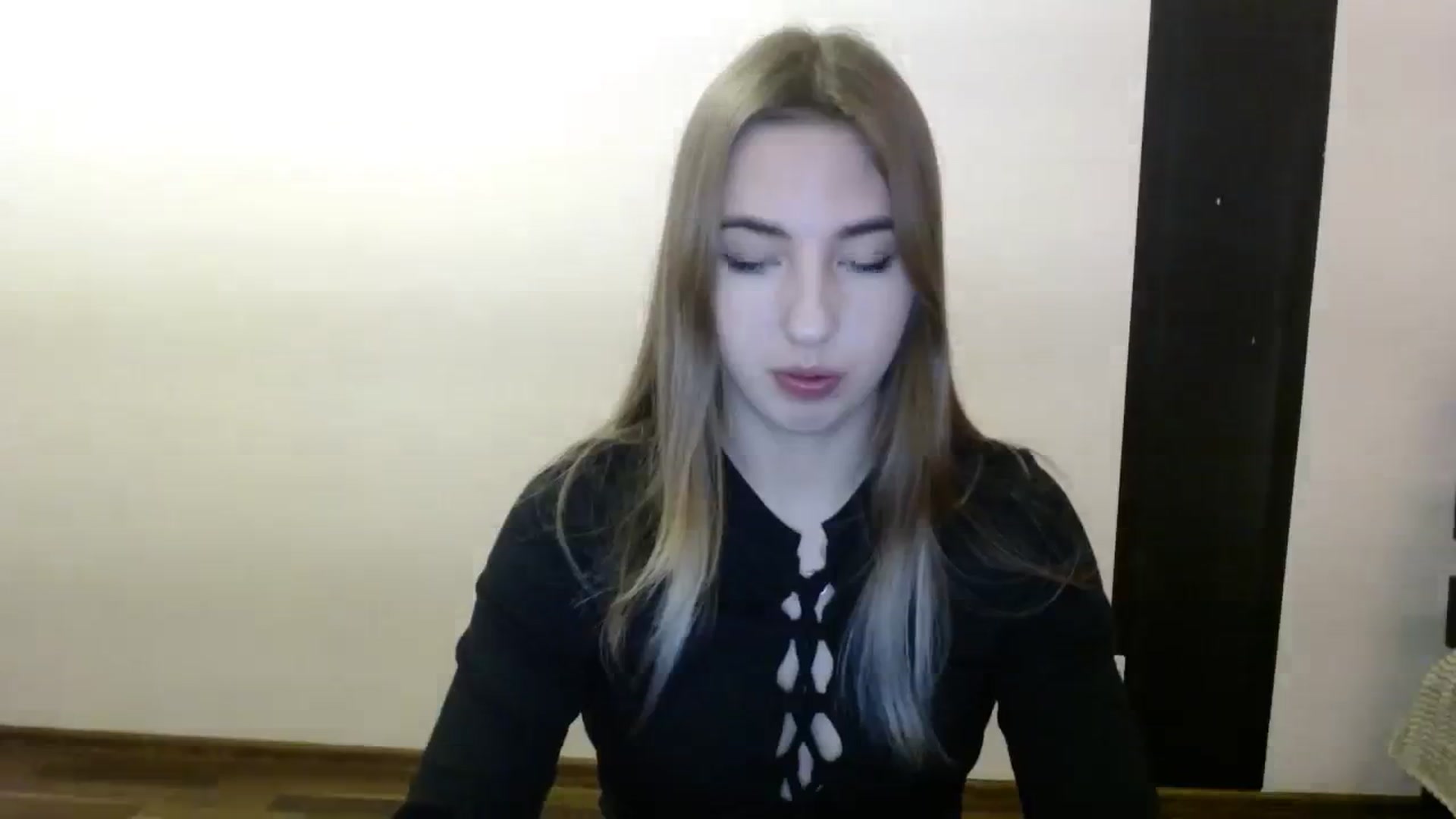 Gallery image thumbnail from Skyyyy's myfreecams stream on, 03/09/2024, 17:19 image 8 of 20