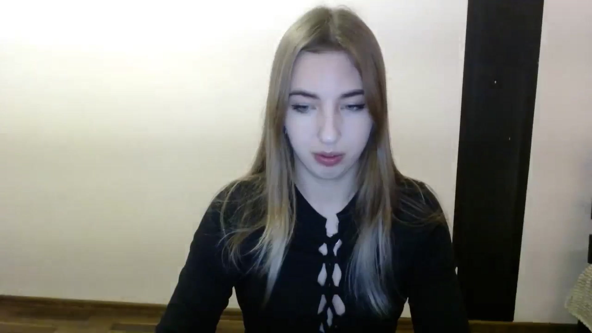Gallery image thumbnail from Skyyyy's myfreecams stream on, 03/09/2024, 17:19 image 2 of 20