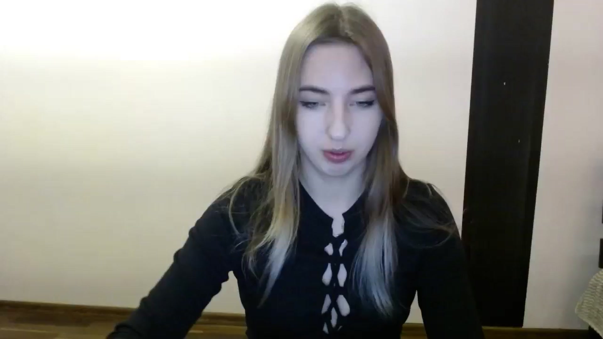 Gallery image thumbnail from Skyyyy's myfreecams stream on, 03/09/2024, 17:19 image 6 of 20