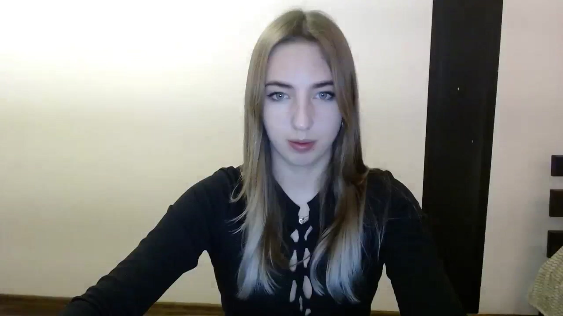 Gallery image thumbnail from Skyyyy's myfreecams stream on, 03/09/2024, 19:54 image 16 of 20
