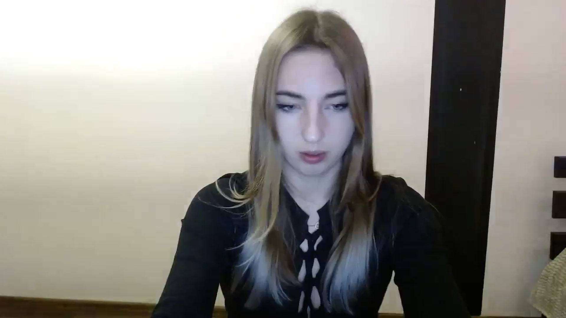 Gallery image thumbnail from Skyyyy's myfreecams stream on, 03/09/2024, 19:54 image 17 of 20
