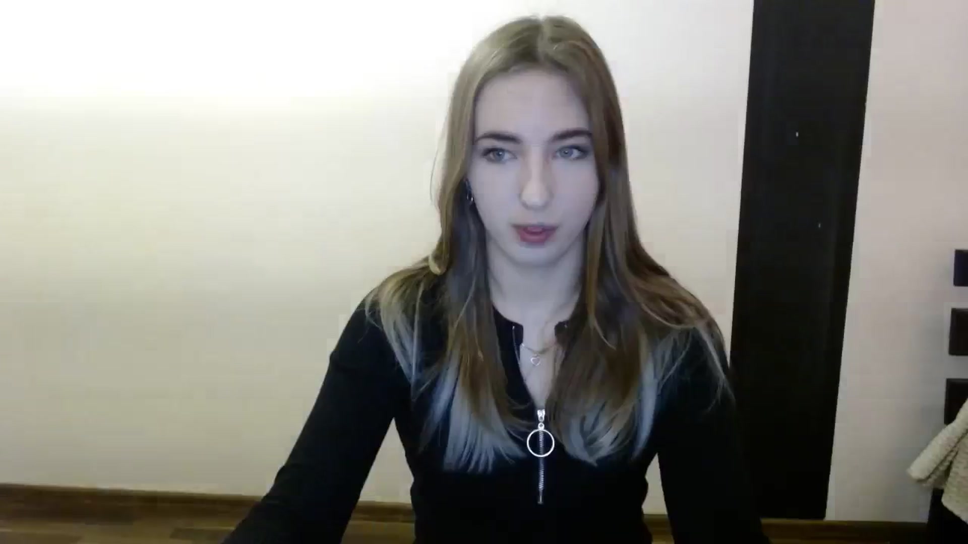 Gallery image thumbnail from Skyyyy's myfreecams stream on, 03/10/2024, 18:10 image 19 of 20