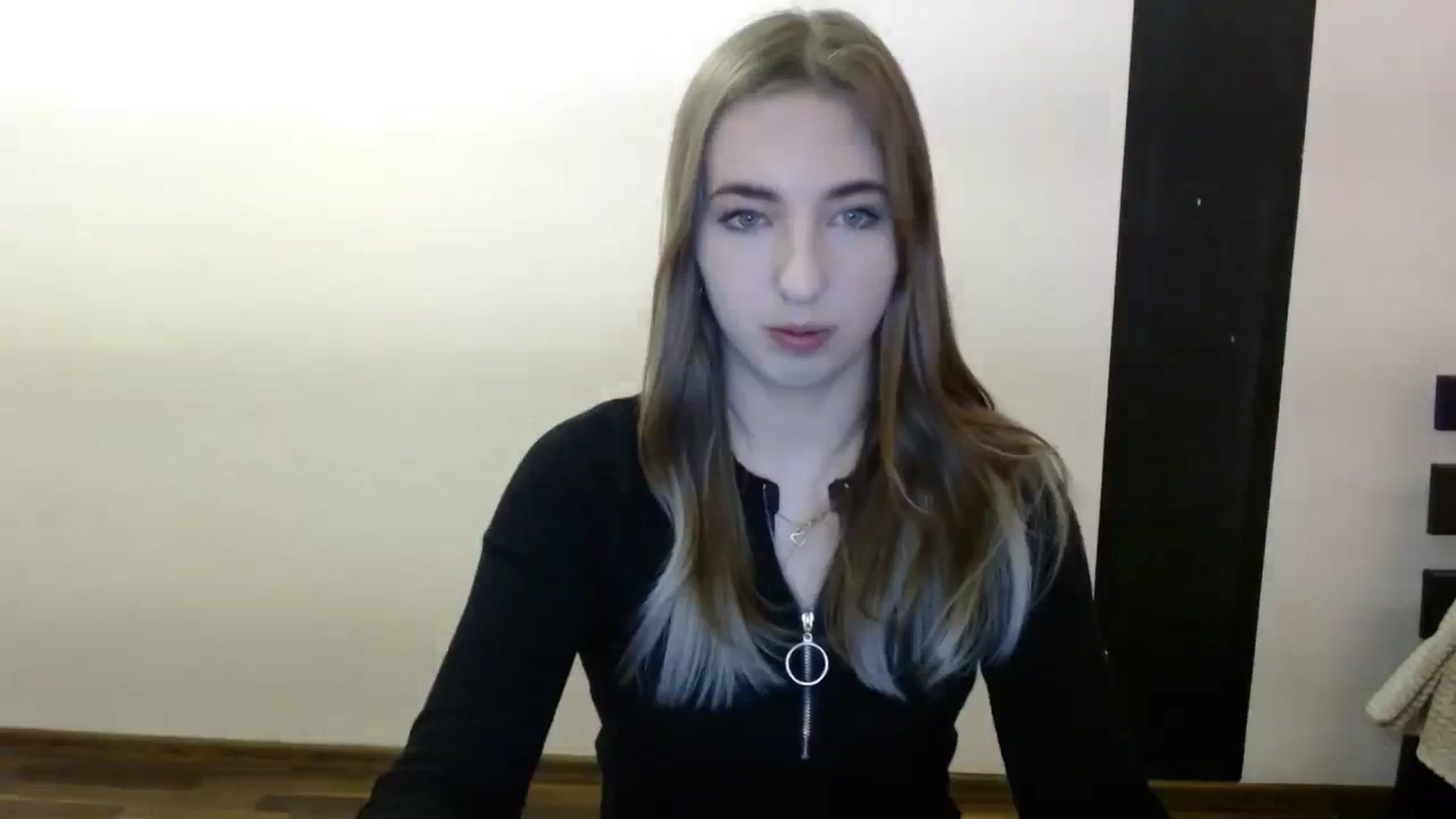 Gallery image thumbnail from Skyyyy's myfreecams stream on, 03/10/2024, 18:10 image 14 of 20