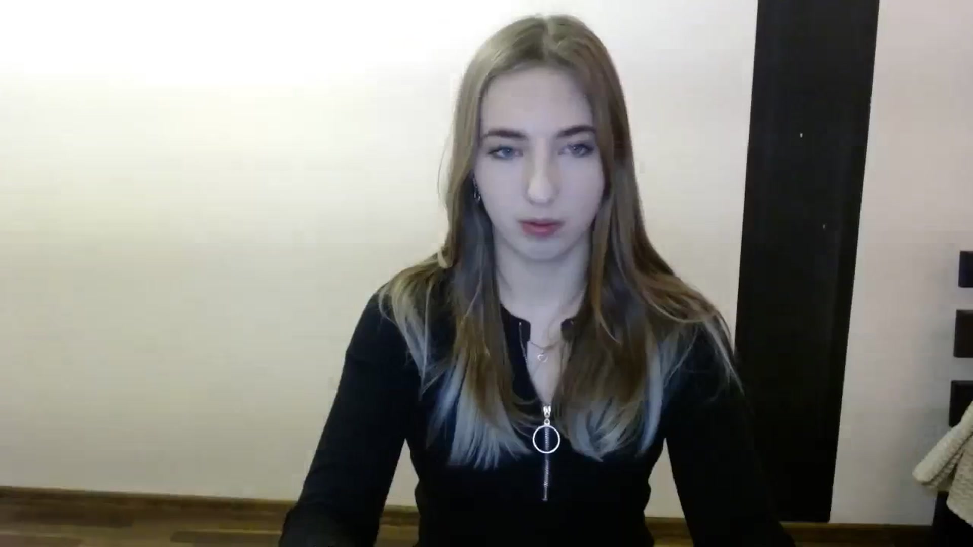 Gallery image thumbnail from Skyyyy's myfreecams stream on, 03/10/2024, 18:10 image 18 of 20