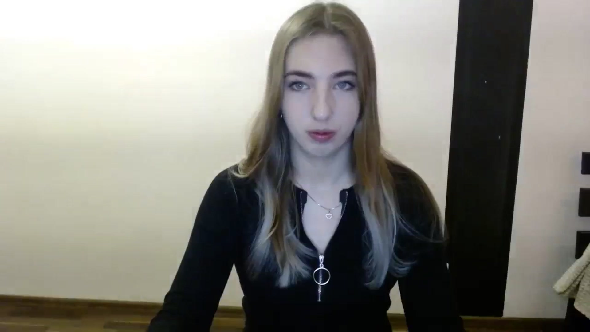 Gallery image thumbnail from Skyyyy's myfreecams stream on, 03/10/2024, 20:25 image 8 of 20