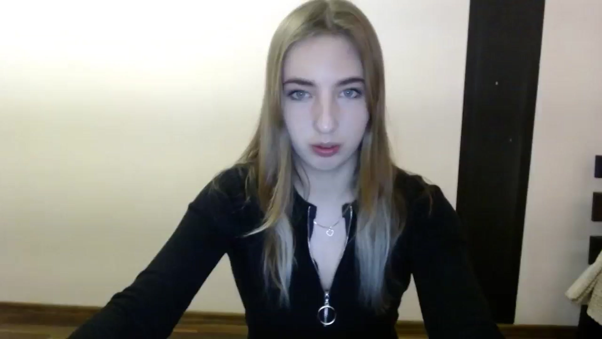 Gallery image thumbnail from Skyyyy's myfreecams stream on, 03/10/2024, 20:25 image 20 of 20