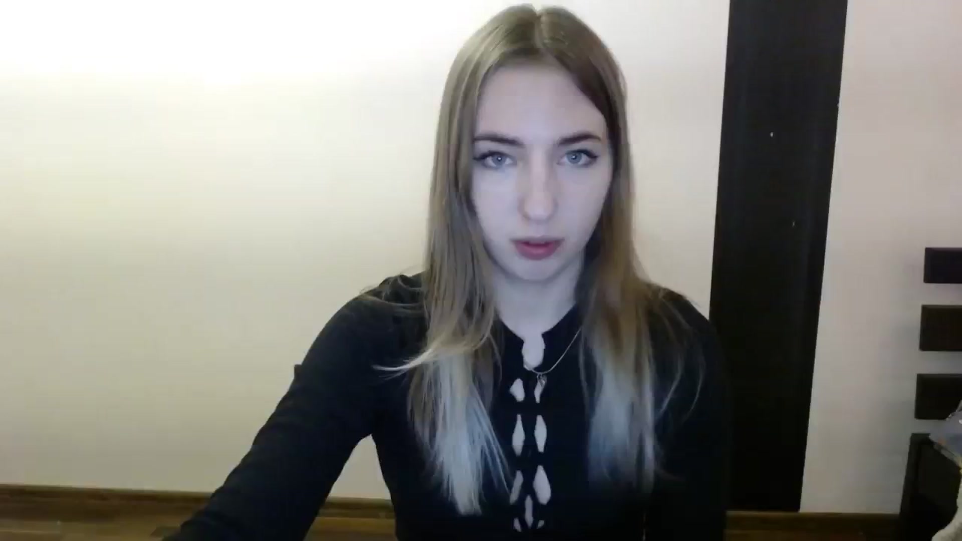 Gallery image thumbnail from Skyyyy's myfreecams stream on, 03/12/2024, 18:48 image 1 of 20
