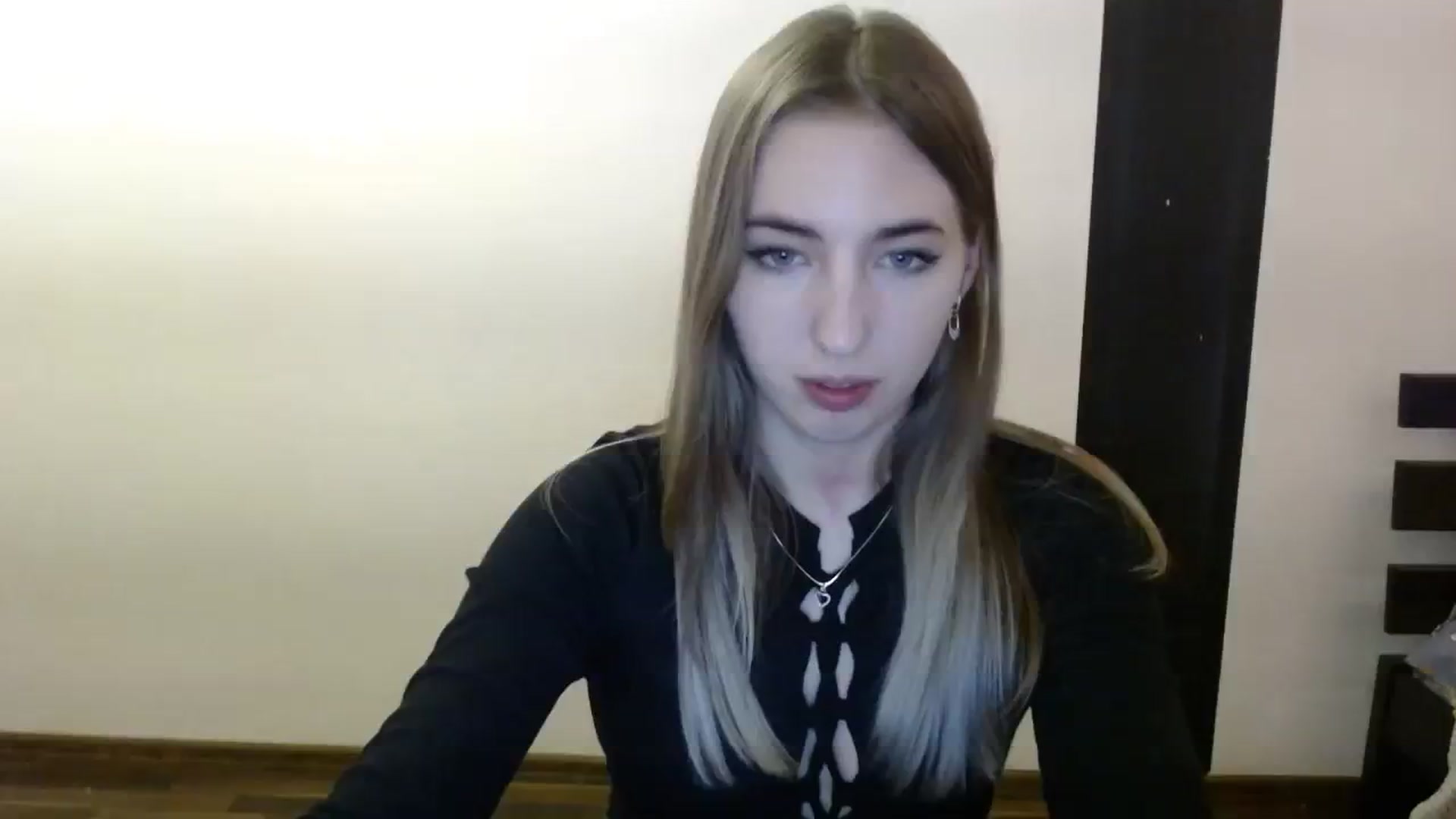 Gallery image thumbnail from Skyyyy's myfreecams stream on, 03/12/2024, 18:48 image 20 of 20