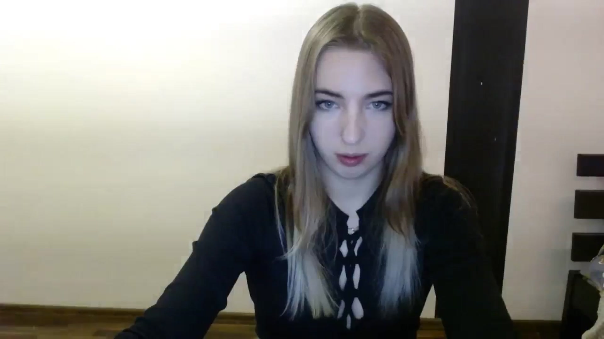 Gallery image thumbnail from Skyyyy's myfreecams stream on, 03/12/2024, 19:51 image 6 of 20