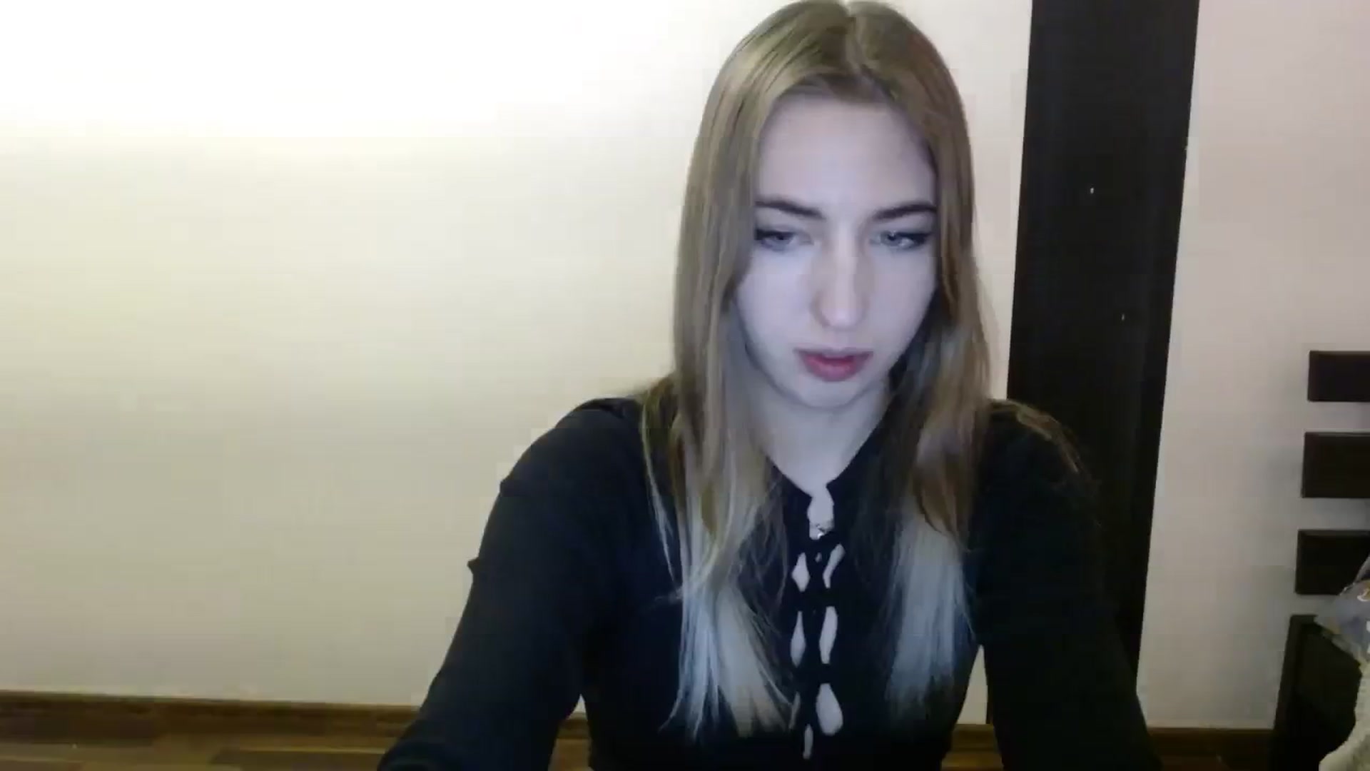 Gallery image thumbnail from Skyyyy's myfreecams stream on, 03/12/2024, 19:51 image 5 of 20