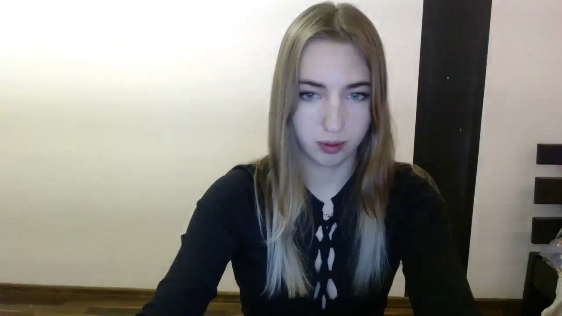 Gallery image thumbnail from Skyyyy's myfreecams stream on, 03/12/2024, 19:51 image 11 of 20
