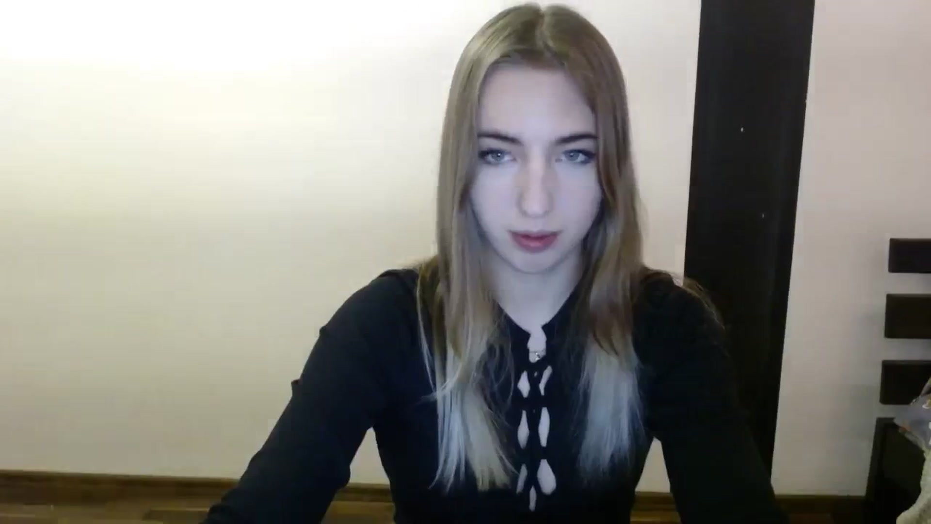 Gallery image thumbnail from Skyyyy's myfreecams stream on, 03/12/2024, 19:51 image 4 of 20