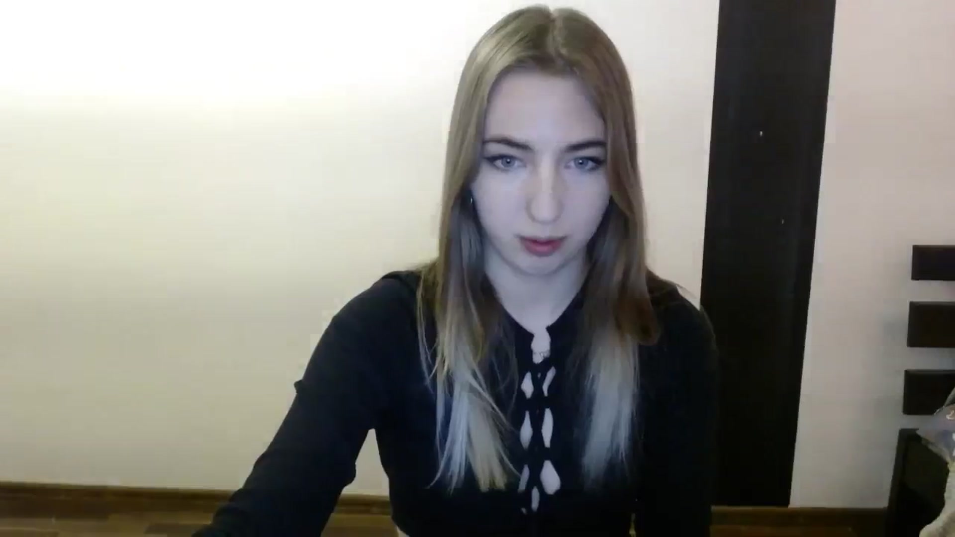 Gallery image thumbnail from Skyyyy's myfreecams stream on, 03/12/2024, 19:51 image 19 of 20