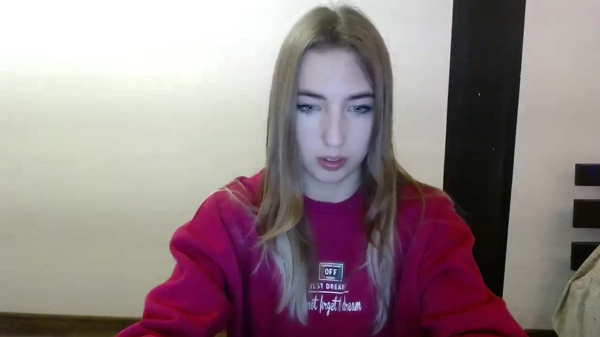 Gallery image thumbnail from Skyyyy's myfreecams stream on, 03/13/2024, 19:58 image 18 of 20