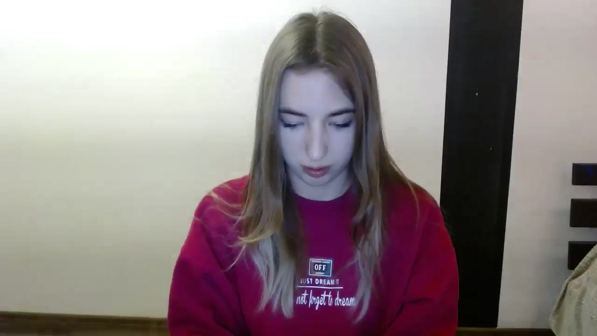 Gallery image thumbnail from Skyyyy's myfreecams stream on, 03/13/2024, 19:58 image 16 of 20