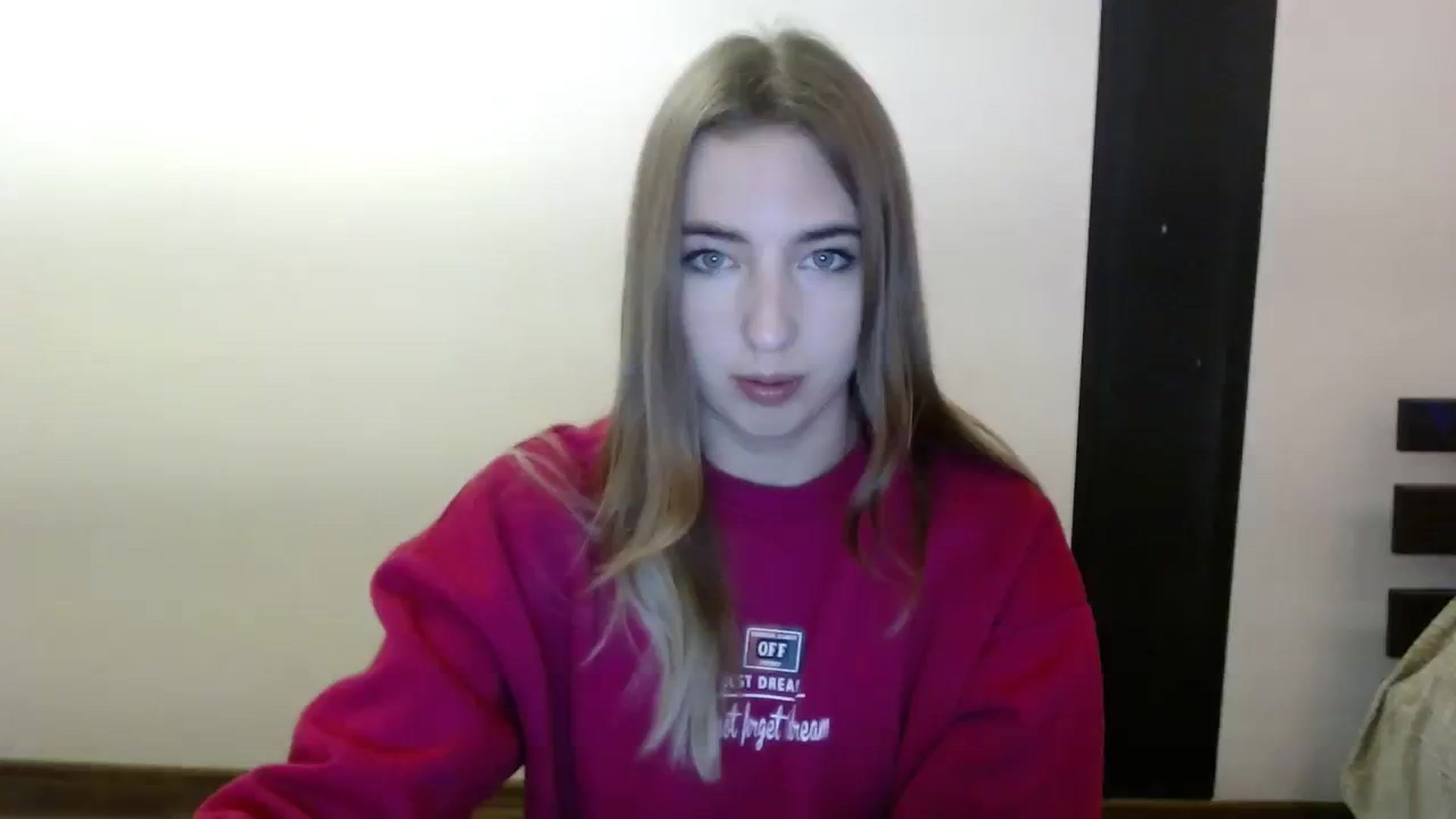 Gallery image thumbnail from Skyyyy's myfreecams stream on, 03/13/2024, 19:58 image 20 of 20